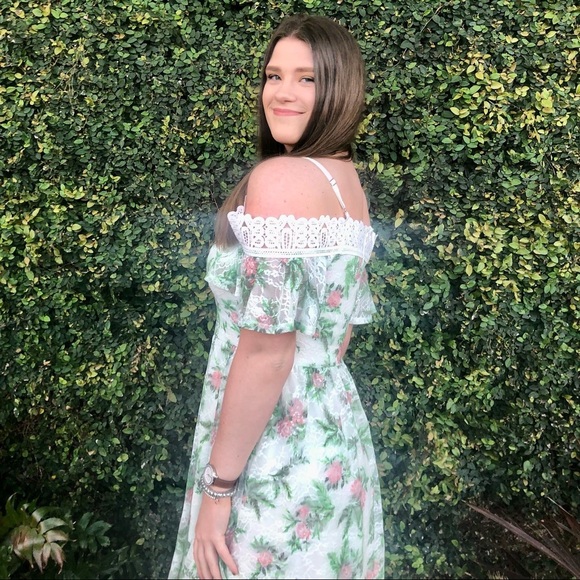 Meet your Posher, Tara - Picture 6 of 9